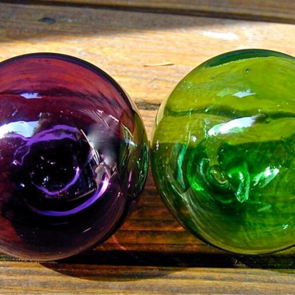 Glass Fishing Floats VINTAGE - Schizandrah, Gift Trade Genre Collectibles - Home Decor, Glass, Nautical, Ocean, Beach, Sea, Christmas