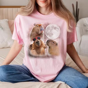 Capybara With The Moon Shirt, Three Capybara Vintage Graphic Shirt, Capybara Lover Gift, Cute Capybara Shirt, Funny Capybara, Capybara Gift
