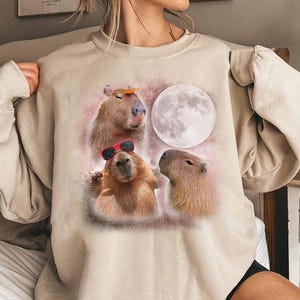 Capybara With The Moon Shirt, Three Capybara Vintage Graphic Shirt, Capybara Lover Gift, Cute Capybara Shirt, Funny Capybara, Capybara Gift