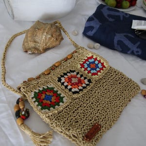 Borsa in filato di carta lavorata all'uncinetto a mano - Stile vintage, perfetta per l'uso quotidiano e estivo, realizzata meticolosamente, design speciale fatto a mano