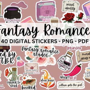Könnte beinhalten: 40 digitale Sticker mit Fantasy-Romantik-Motiven. Die Sticker sind mit verschiedenen Bildern illustriert, darunter ein Kessel, ein Buch, eine Rose, eine Zaubertrankflasche und Text wie "cursed by my TBR", "fantasy romance reader", "secret identity", "spells", "turning pages and blushing", "princes", "morally grey mmc", "secret notes and secret kisses", "slow burn", "cursed to read", "booked", "spicy? YES!", "villain gets the girl", "caffeine and cliffhangers" und "magic charms and magic charm".