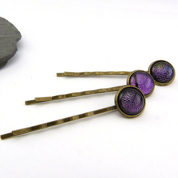 Pinces à cheveux Cabochon en verre dichroïque - Accessoires de cheveux uniques - Cabochons en verre uniques en violet sur laiton - Pinces à cheveux d'été