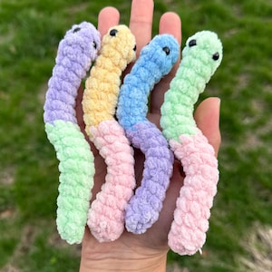 Gummy Worm Plüsch Muster - Sofortiger Digitaler PDF Download - Hochwertiger Druck