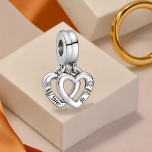 Linked Sister Hearts Split Dangle Charm Women Jewellery Bracelet Charm with Two Hearts, Cubic Zirconia Sisters Engraved
