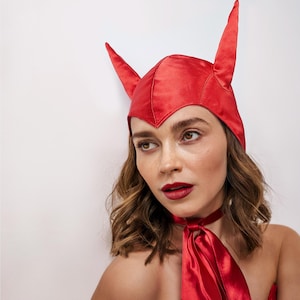Red evil Silk Satin bonnet horns Halloween Devil woman vintage bonnet Cosplay costume party