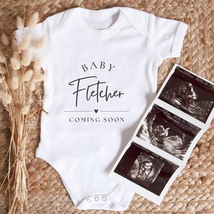 Pregnancy Reveal Baby Bodysuit Personalised, Baby Due 2026 Baby Grow, Custom We Are Expecting A Baby Vest, Baby Coming Soon Sleepsuit
