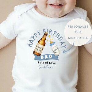 Alles Gute zum Geburtstag Papa Geschenk von Baby, Trinkfreunde Geburtstag Bodysuit, Bier und Milch Baby Weste, Geburtstagsgeschenkidee für Papa von Jungen