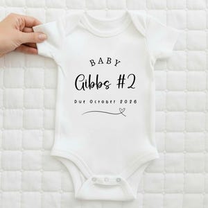 Aankondiging baby nummer 2: tweede zwangerschapsvest voor familie en vrienden