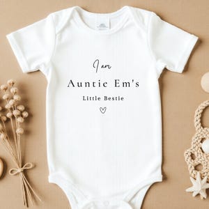 Auntie&#39;s Bestie Babygrow, Personalised Aunt Newborn Clothes, Custom Tata Sleepsuit, Favourite Niece bodysuit, Khala&#39;s Little Bestie Babysuit