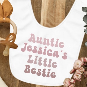 Niece Baby Grow Gift Retro, Custom Pink Baby Bodysuit from Aunt, Personalised Baby Announcement Clothes for Aunty, Auntie Little Bestie