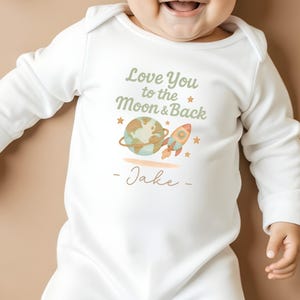 Body per neonati &quot;Ti amo fino alla luna&quot;, completo per neonati con razzo spaziale, regalo con la Terra e le stelle, vestiti per neonati con nome personalizzato