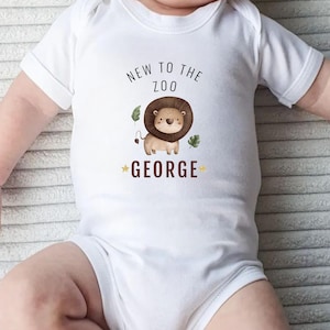 Personalised New To The Zoo Babygrow, Custom Hello World Bodysuit, Cute Baby Gift for New Moms, Newborn Announcement Keepsake.