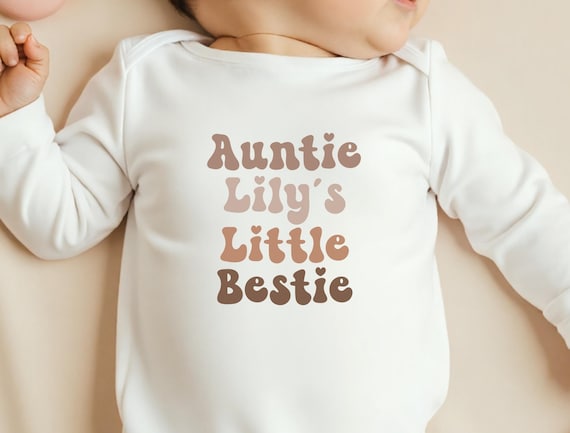 New Auntie Baby Grow Retro, Custom Niece or Nephew Baby Bodysuit, Personalised Baby Announcement Clothes for Aunty, Auntie Bestie Present