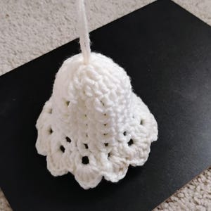 diy Christmas gifts, Christmas tree ornament, large Christmas bell ornament, Christmas crochet, winter decorations, housewarming gifts, wedding gifts, baby shower gifts, bachelorette party gifts, school gifts, teachers day gifts