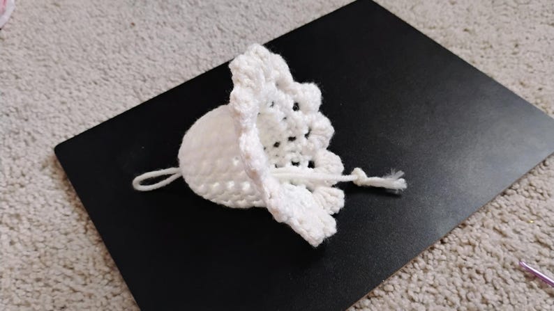 diy Christmas gifts, Christmas tree ornament, large Christmas bell ornament, Christmas crochet, winter decorations, housewarming gifts, wedding gifts, baby shower gifts, bachelorette party gifts, school gifts, teachers day gifts