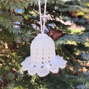 diy Christmas gifts, Christmas tree ornament, large Christmas bell ornament, Christmas crochet, winter decorations, housewarming gifts, wedding gifts, baby shower gifts, bachelorette party gifts, school gifts, teachers day gifts