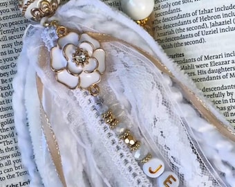 Heavenly Golden Bible Tassel