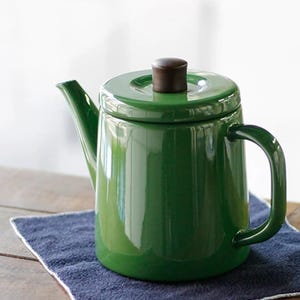 Noda Horo Enamel Kettle