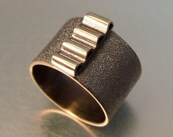 RIPPLE RING