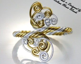 Twisted Spirals Adjustable Bracelet