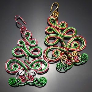 Celtic Christmas Tree with a twist Ornament