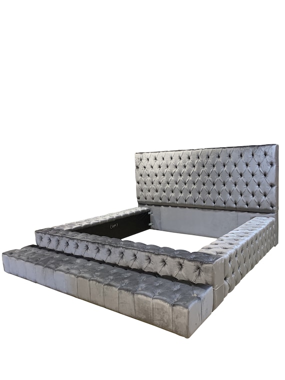 Grey Tufted King Size Bed With Matching Bench Tufted Bed