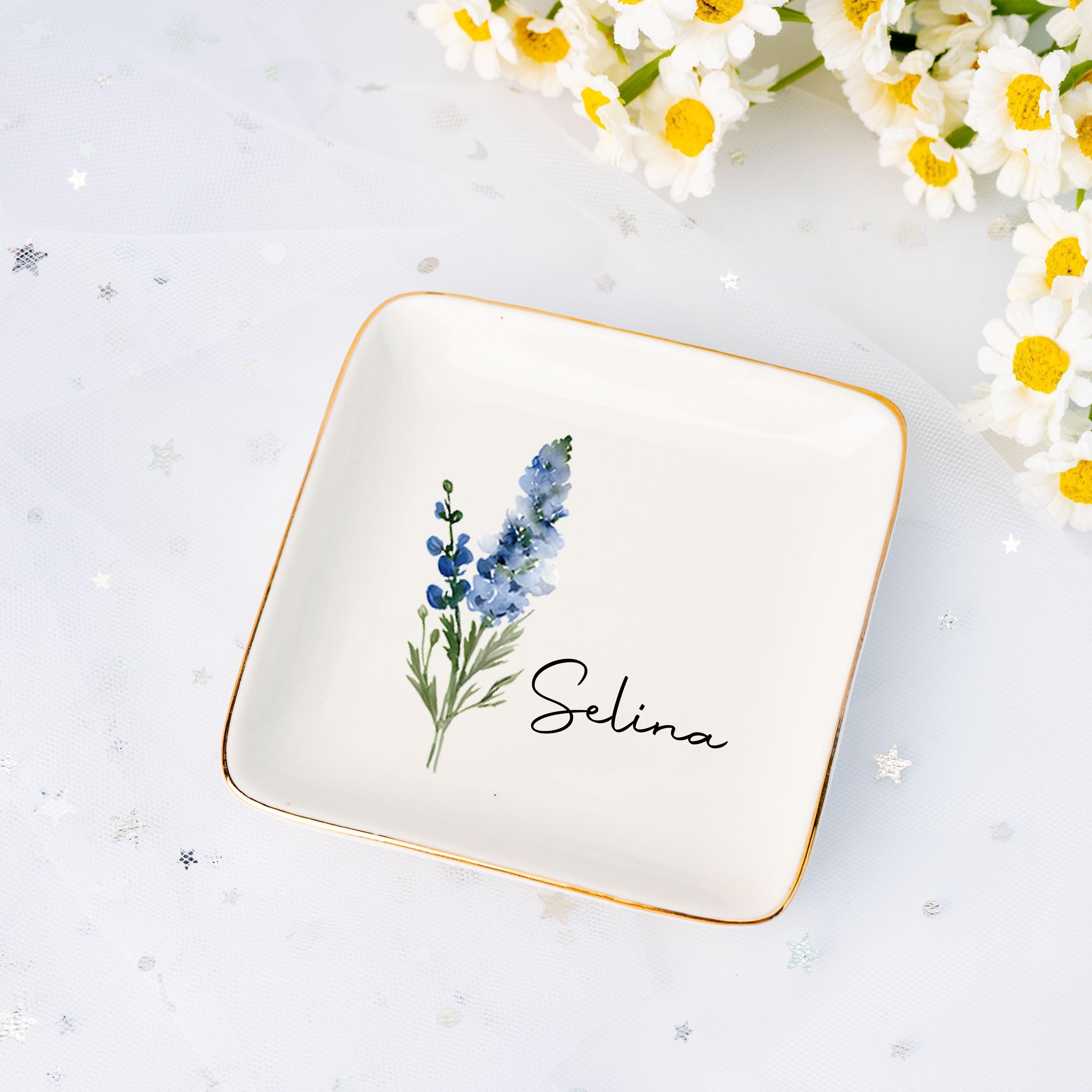 Personalized Birth Flower Jewelry Dish,Floral Name Trinket Dish,Wedding Bridesmaid Ring Dish,Jewelry Dish for Women,Christmas Gift for Her