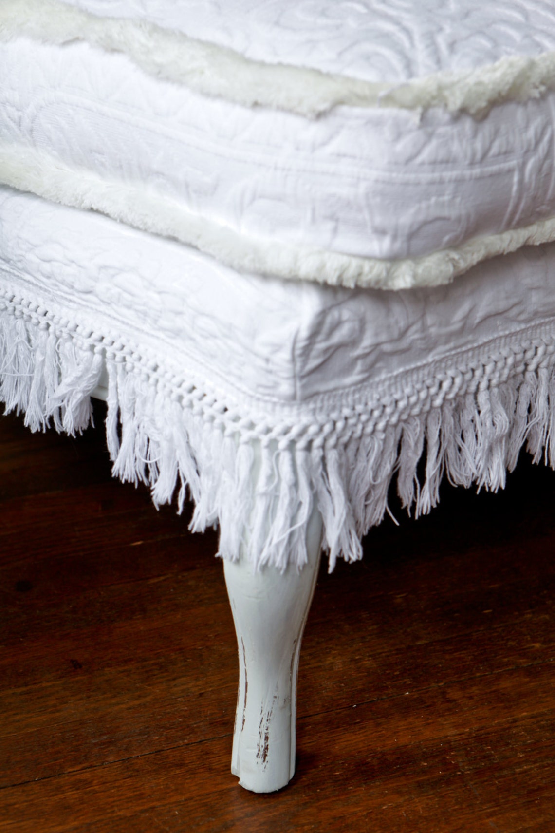 Shabby chic loveseat settee white slipcover matelasse Etsy