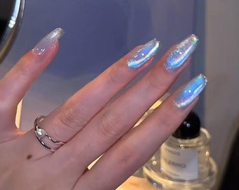 Aurora Galaxy Glacier Blue Rainbow Cat Eye Pers op nagels | Lange nagels | Kleurrijke regenboog cateye-nagels