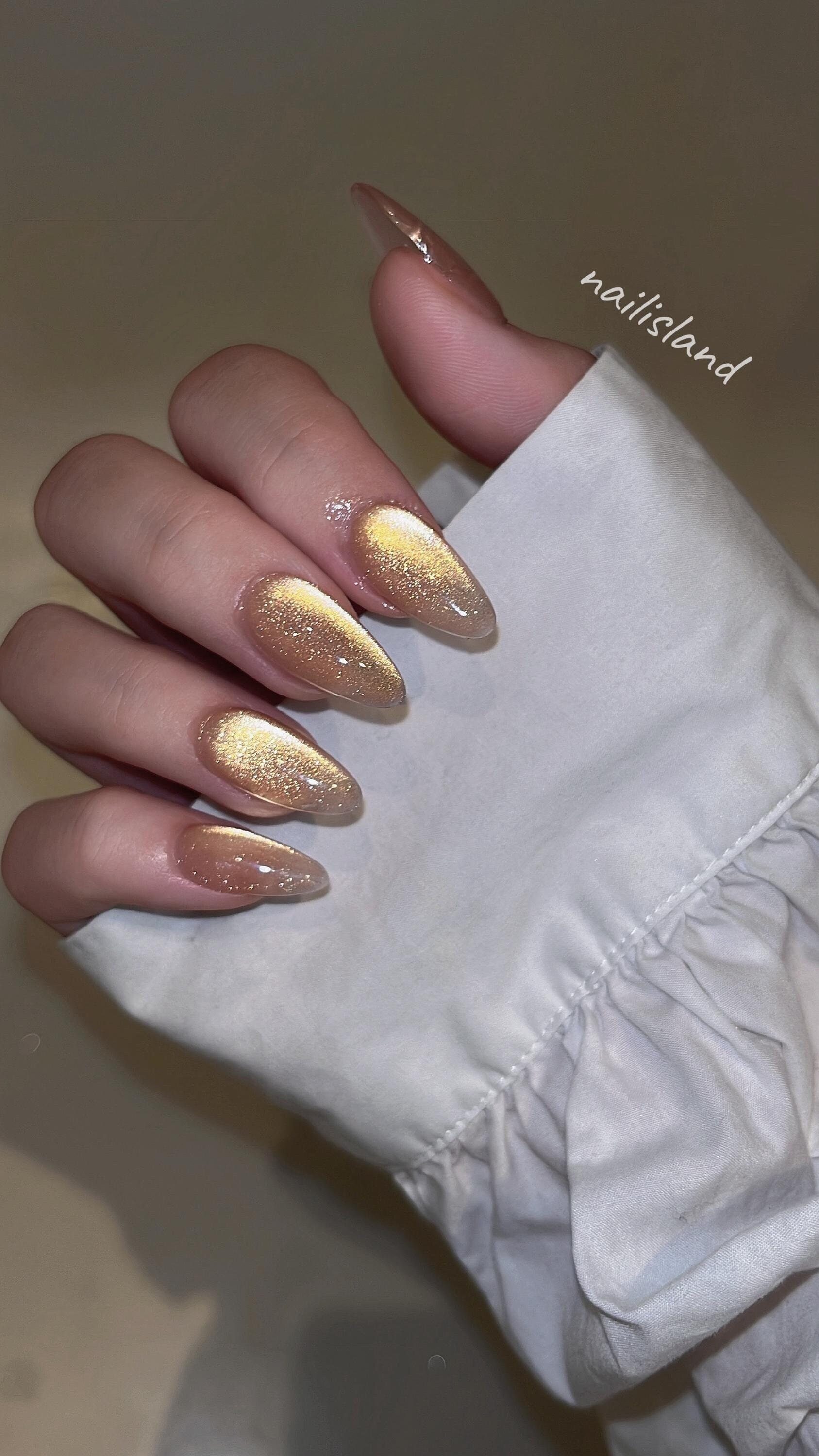 Luxury Shiny Sunset Champagne Galaxy Aurora Cat Eye Press on 