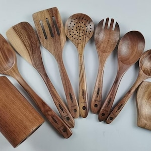Montuk 9 Pcs Natural Teak Wood Cooking Utensils Set for Kitchen, Spoon Set.