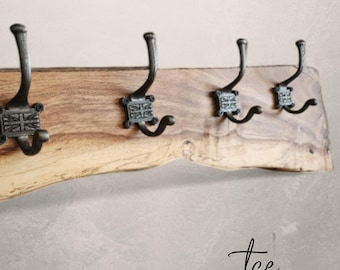 Perchero rústico de roble con borde natural – Perchero de pared de madera maciza hecho a mano