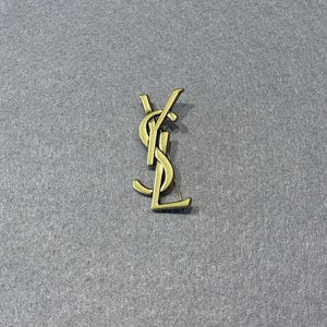 お箱付き‼️❤︎ YSL ❤︎ Vintage ❤︎ broach お箱付き‼️❤︎ YSL ❤︎ Vintage ❤︎ broach