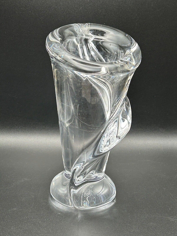 Vintage Vannes Le Chatel Crystal Vase Art Glass Made in France 7.5
