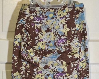Free People ~NWT~サイズ XS ブラウン フローラルプリント ルーシュ 裏地付きミニスカート