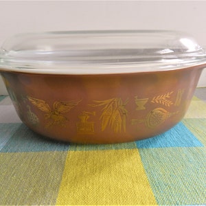 Pyrex Early American Casserole, Pyrex 1.5 qt Covered Dish, Oval Pyrex Casserole Dish, Covered Dish