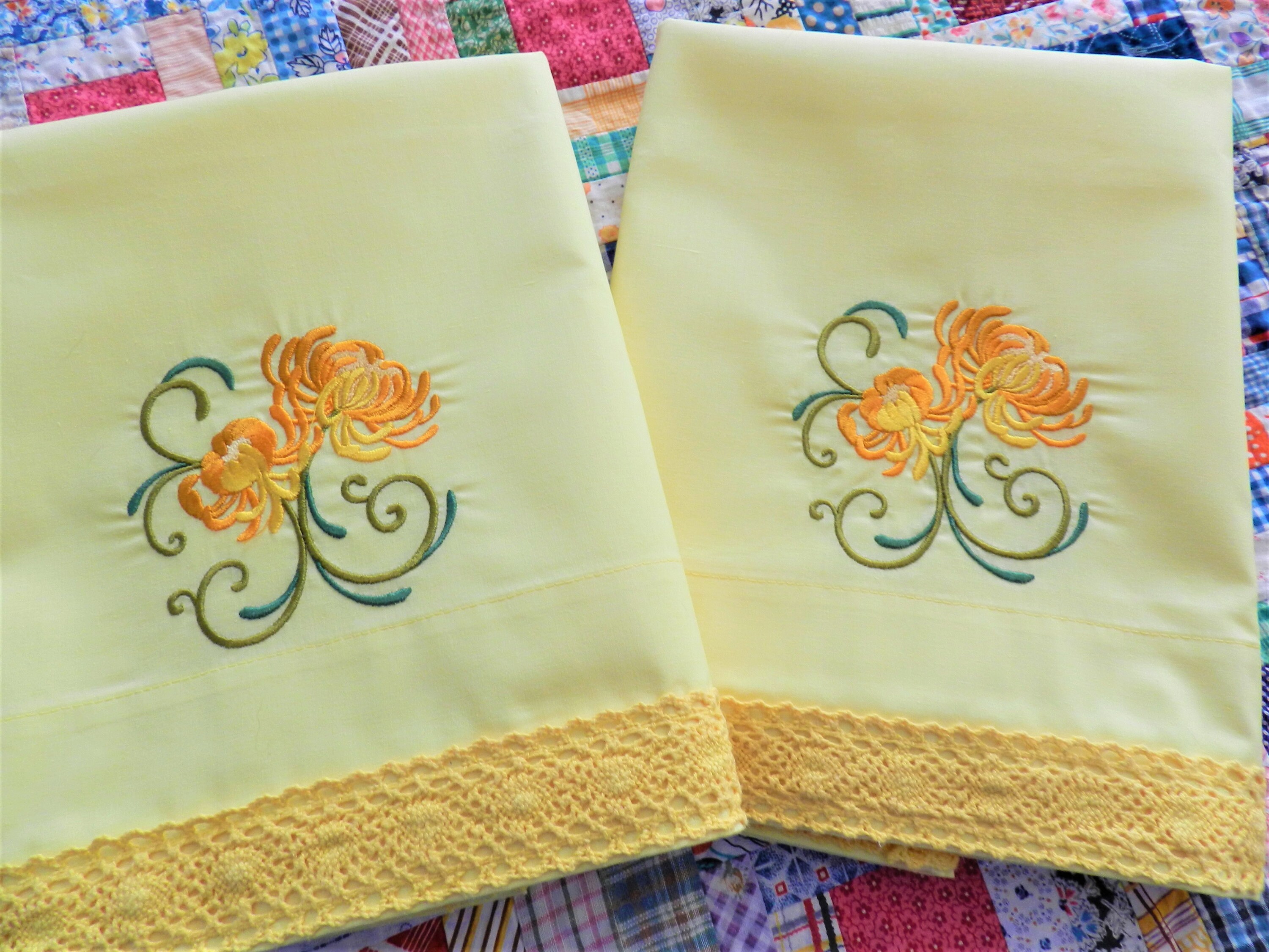 NOS Yellow Pillowcases Chrysanthemum Pillowcases Yellow Etsy