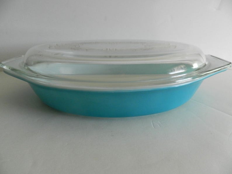 Pyrex Royal Blue Oval Dish, 1960, Golden Scroll Cover - Etsy