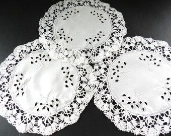 3 pc Round Doilies, Embroidered Trim Doilies, White Doily, Eyelet Lace