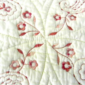 Queen Quilted Bedspread, Pink, Red, Beige