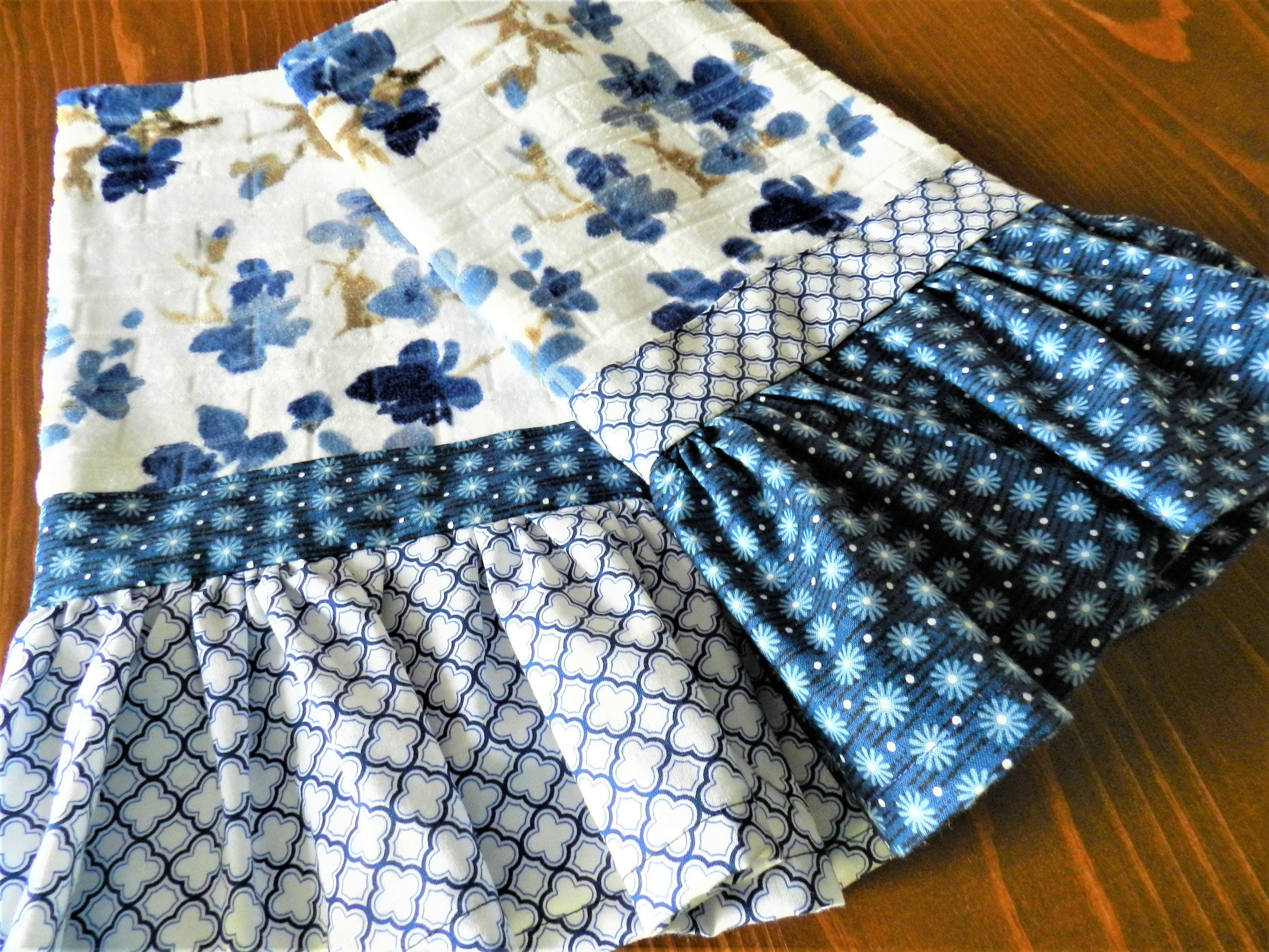 NEW Alfred Sung Towels Navy Blue Towels Floral Ruffle Towels
