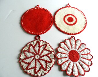 Vintage Potholder Lot, 4 Red Potholders, Hot Pads, Trivets