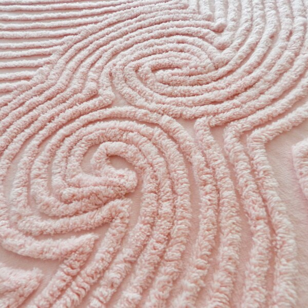 Vintage Plush Pink Chenille Full Bedspread