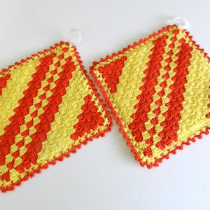 NOS 2 Orange Yellow Potholders, Never Used, Handmade, Orange Potholder, Hot Pad