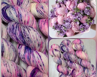 Neon Sock Yarn, Hand Dyed Merino Wool Yarn, 100g 420m, Vibrant Sock Yarn, Fingering Weight Hand, spotted yarn - knitting, soft yarn for sock