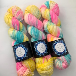 Hand dyed Painted Yarn, Perfect for Socks, 100g Skein, gift for Christmasе, merino blend, socks yarn, gift for a knitter, yarn