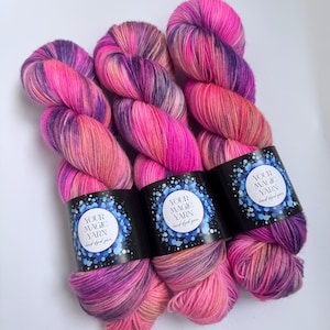 Hand Dyed Rainbow Yarn, Speckled Fingering Weight 80/20 Merino Nylon,  Pink, Purple & Peach Yarn for Knitting, Colorful Indie Dyed Sock