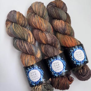 Hand Dyed Yarn, Fingering Weight, 80/20 Merino Nylon,  Yarn for Knitting, Indie Dyed skein 100g, sock yarn, Perfect for Shawls sweaters hats