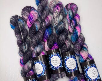 Hand Dyed Yarn, 20 g/80m, Mini Skeins, fingering weight, Sock Yarn for Knitting & Crochet, indie dyed yarn, yarn for socks, gift for her