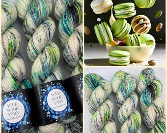 Hand Dyed Yarn in Pistachio Macaron Green and Cream, Speckled Merino Wool Skein for Luxury Socks, Sweaters and Shawls, indie dyed yarn
